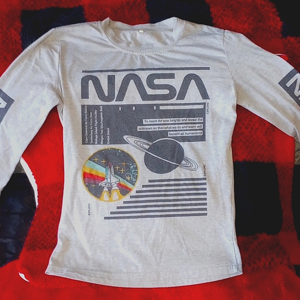 NASA Long sleeve T-shirt Small